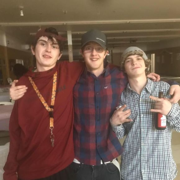 Meet your Posher, Josh - Picture 1 of 1